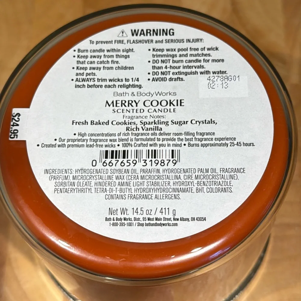 Bath & Body Works Merry Cookie 3 Wick Candle With Decorative Lid